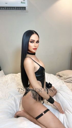 trans girl Balloon22 9989498 trans girl Balloon22 9989498