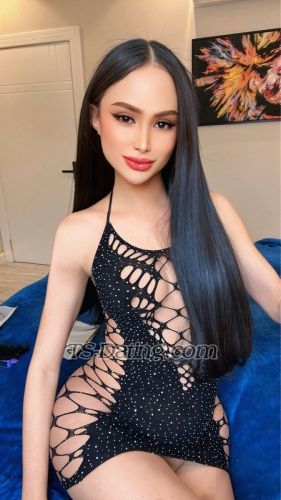 trans girl Balloon22 9990629 trans girl Balloon22 9990629