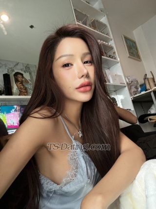 trans girl Bananairis 4756498 trans girl Bananairis 4756498