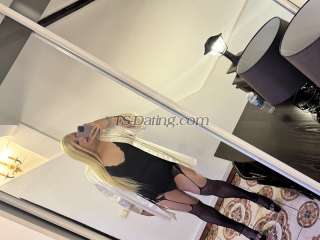 trans girl Bebomboshelli 0681358