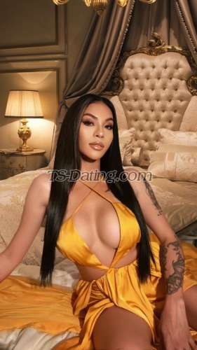 trans girl Becca 7547492