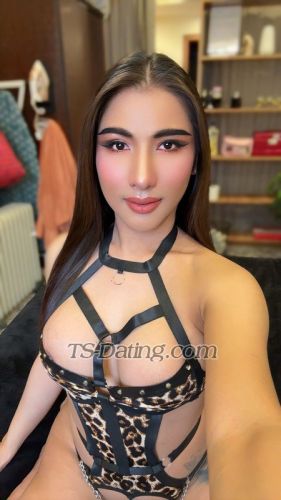 trans girl Bella22 7042210