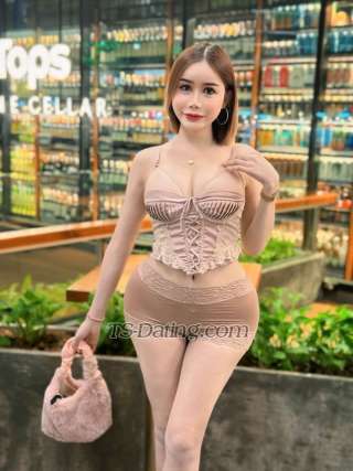 trans girl Bella424 2018677