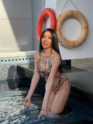 trans girl Bella69Ts 2032036