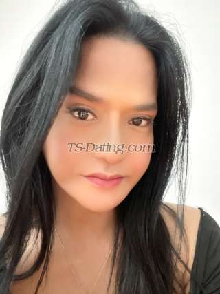 trans girl BellaAMores 1132820