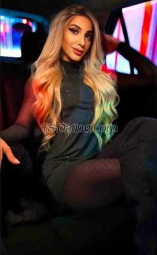 trans girl BellaAurora 6591604