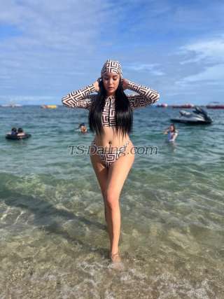 trans girl BellaTSpinay 3745339