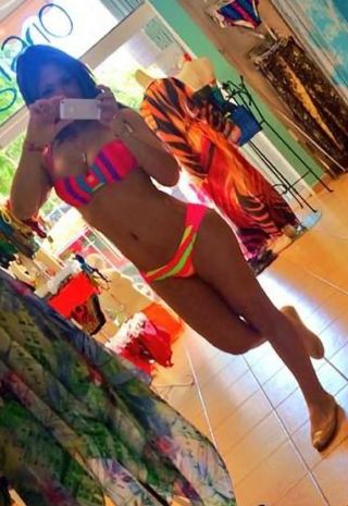 Belleyelitza3 1632649 Belleyelitza3 1632649