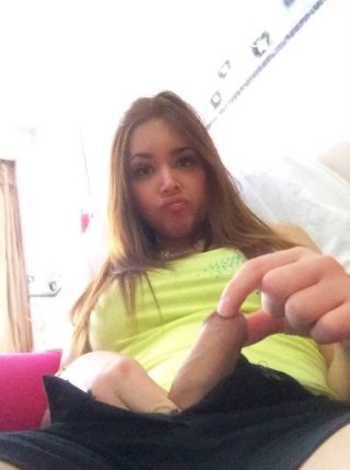 Belleyelitza3 1632920 Belleyelitza3 1632920