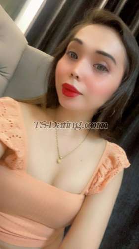 trans girl Bells 0615129