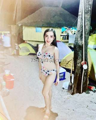 trans girl Bells 2463956