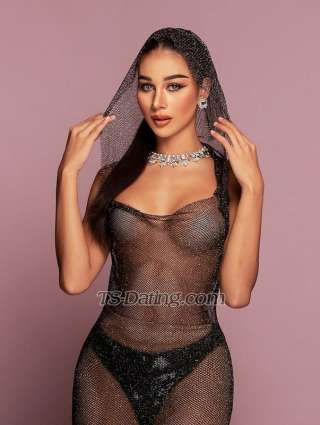 trans girl Benz2004 0727999 trans girl Benz2004 0727999