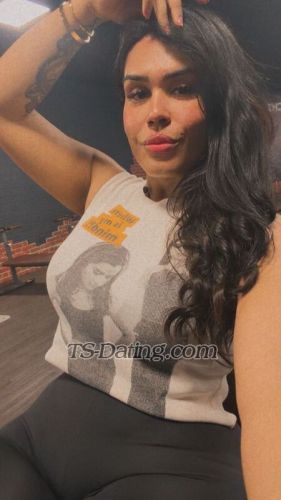 trans girl Beverlyhilton 6696551