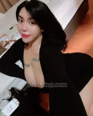 trans girl Biancamore 6821933