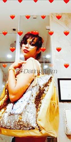 trans girl Bigapplebad 0565434