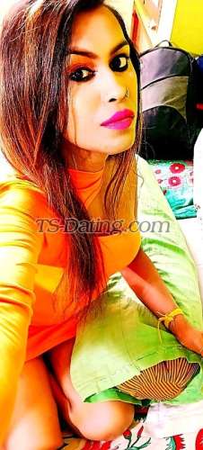 trans girl Bigapplebad 1044383