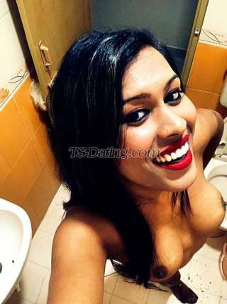 trans girl Bigapplebad 5238912