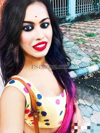 trans girl Bigapplebad 5371521