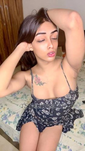 trans girl Bigdickruhi 8802530
