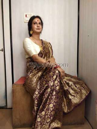 trans girl Bipss 1741093