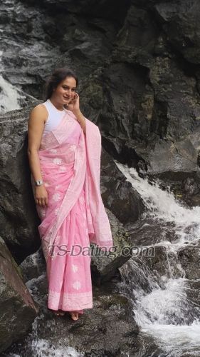 trans girl Bipss 4031982