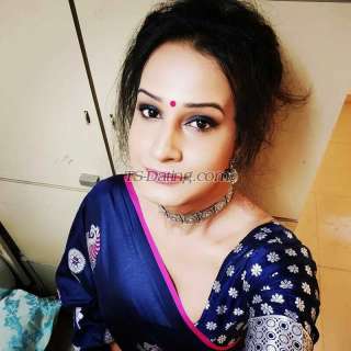 trans girl Bipss 8493381