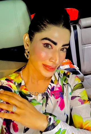 trans girl BlondejenniTs 6397298