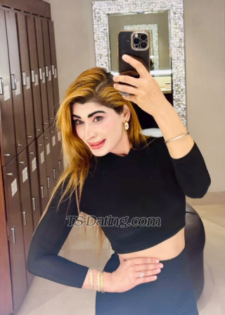 trans girl BlondejenniTs 6397347