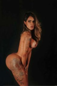 Brenda Dias Vilamoura Transex NOVIDADE TRANS ULTRA FEMININA UMA MAQUINA DO SEXO
Linda,
feminina, elegante, acompanhante de alto nível na cidade,
para todos os momentos.
Sou muito educada, inteligente,
gentil, calma, bem humorada e MUITO SAFADA!
A companhia
ideal para uma boa conversa, um passeio, um jantar ou apenas
um sexo incrível.
Sou muito discreta, atenciosa e
carinhosa.
Tenha certeza que o nosso encontro será
muito prazeroso do início ao fim, pois comigo tudo acontece
naturalmente, sem mecanismos.
Assim tudo será muito
prazeroso para os dois.
Tenho 24 anos, uma morena
belíssima, 1,70 de gostosura, 69 kg, corpo e aparência
impecável.
Vamos aproveitar cada segundo
juntos!

English spoken and
fluent.

Beautiful, feminine, elegant, high level
escort in town, for all moments. I'm very educated,
inteligent, kind, calm, very humorous, and VERY NAUGHTY! The
ideal company for a good conversation, for a walk, a dinner,
or just an amazing sex. I am very discreet, thoughtfull, and
caring. Be sure that our meet will be pleasant from the
beginning to the end, because everything that happens with
me it will be natural and spontaneous.

Se quiser,
siga-me lá para mais detalhes sobre mim

Instagram:
@OficialBrendaDias  

Aguardo
vocês 😘