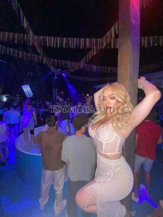 trans girl blondea7 5747947 trans girl blondea7 5747947