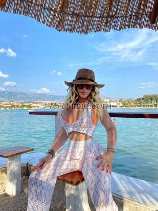 trans girl blondea7 5748338 trans girl blondea7 5748338