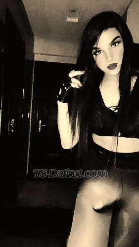 trans girl bombaCat 0971873