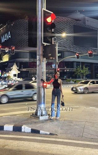 trans girl CARAKISSS 8907914