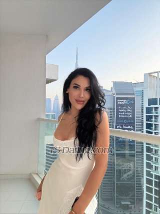 trans girl CamilaElegant 8877720 trans girl CamilaElegant 8877720