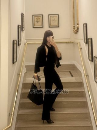 trans girl Candlle 6811494