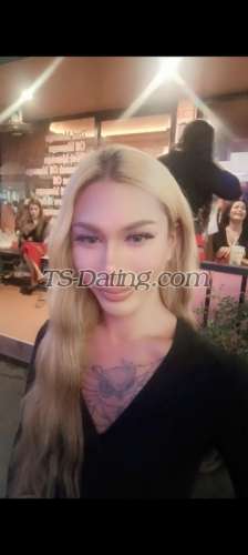 trans girl CaraTsTh 6117472