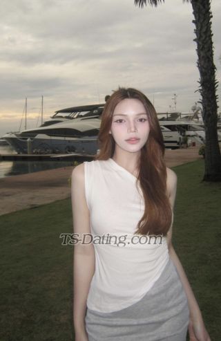 trans girl Celinejohson 3509414