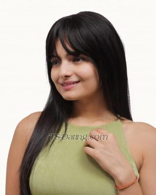 trans girl Chahatjan 2432377