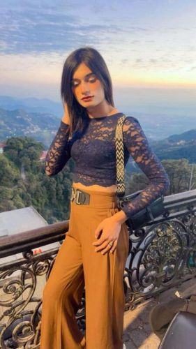 Chahatpari 8465730 Chahatpari 8465730