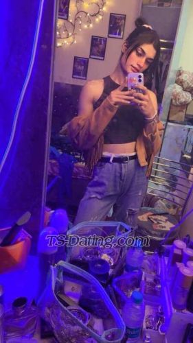trans girl Chahatqueen 4291525 trans girl Chahatqueen 4291525