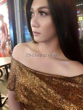 trans girl Chelzie 4417971 trans girl Chelzie 4417971