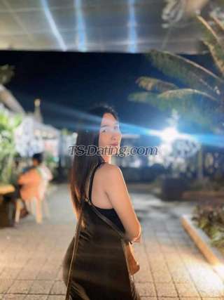 trans girl ChenLee 9549812 trans girl ChenLee 9549812