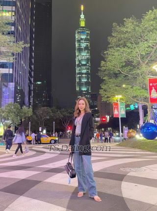 trans girl CheryLim 4642394