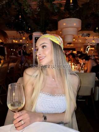 trans girl Mariaclara 7986286