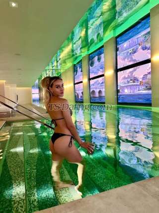 trans girl Mariaclara 8904533