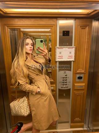 trans girl Mariaclara 9177013