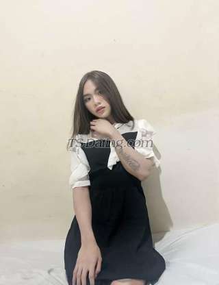 trans girl Clarabella 8015335