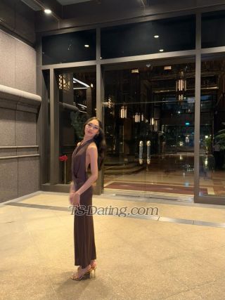 trans girl ClassyAriana 9051275