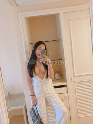 trans girl Cooki 2112139