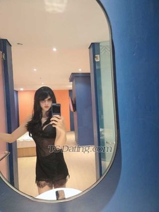 trans girl CuteAlisbha 0422764